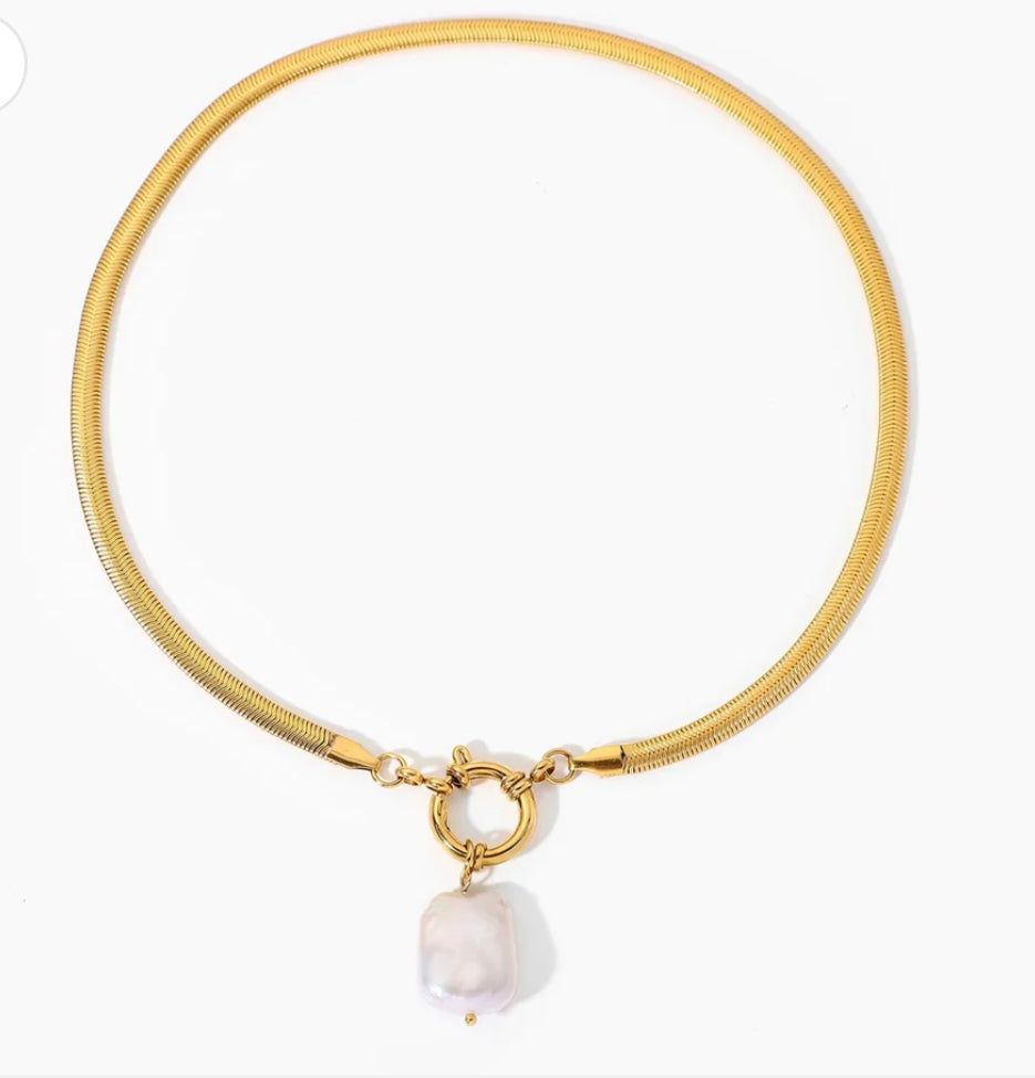 Herringbone Pearl Necklace