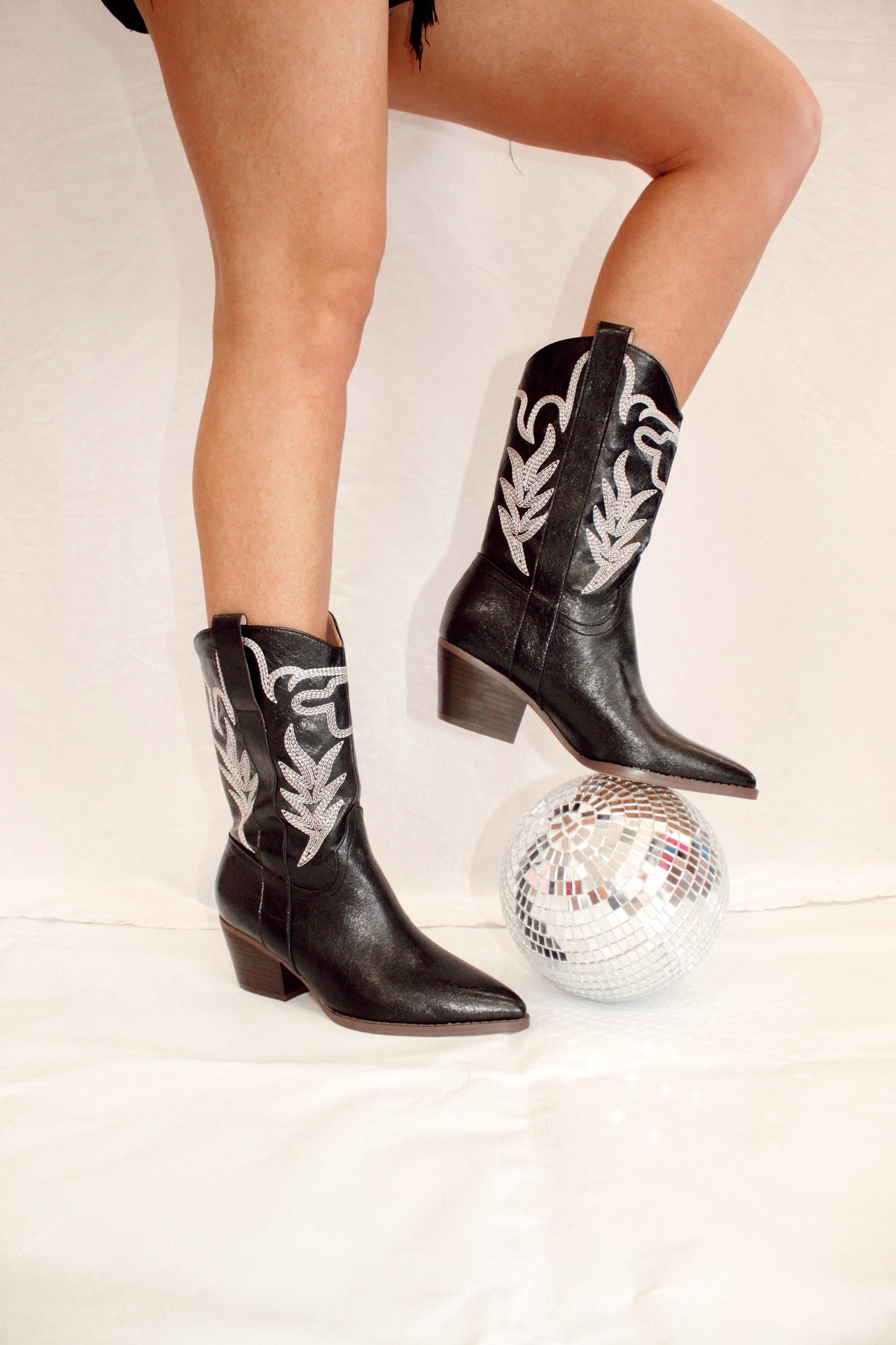 Smokeshow Black Cowboy Boots