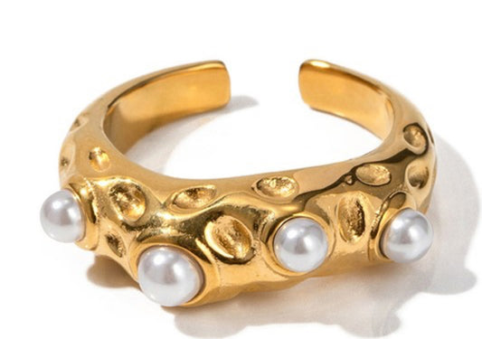 Gold-White Stone Pearl Ring