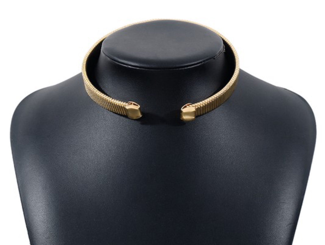 Gold Omega Chain Collar Necklace